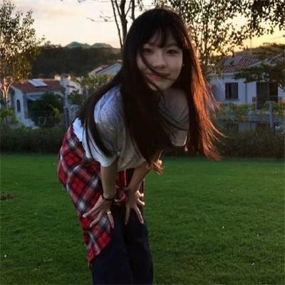 我与妈妈的黄色脚踏车